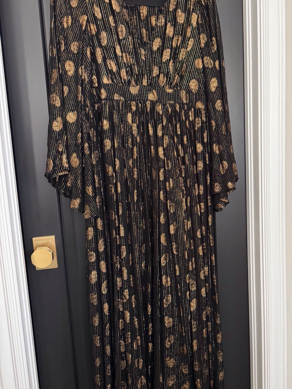 MILLE Caye Maxi Butterfly Sleeve Black Gold Metallic Dress - Picture 3 of 12